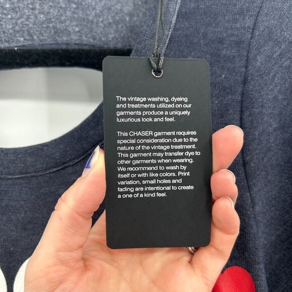 NWT CHASER Heart Dogs Blue White Red Open Back Crewneck Sweatshirt Size Medium - Picture 5 of 6